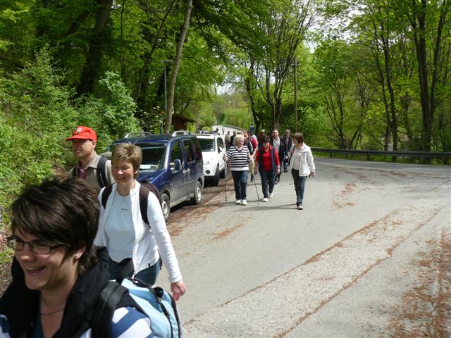 618x457 pixels (84K)